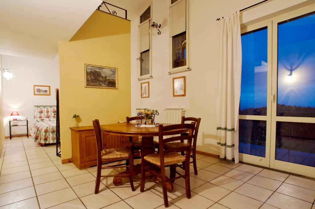 Agriturismo Valle Siriaca Castelnuovo Di Porto Zimmer foto